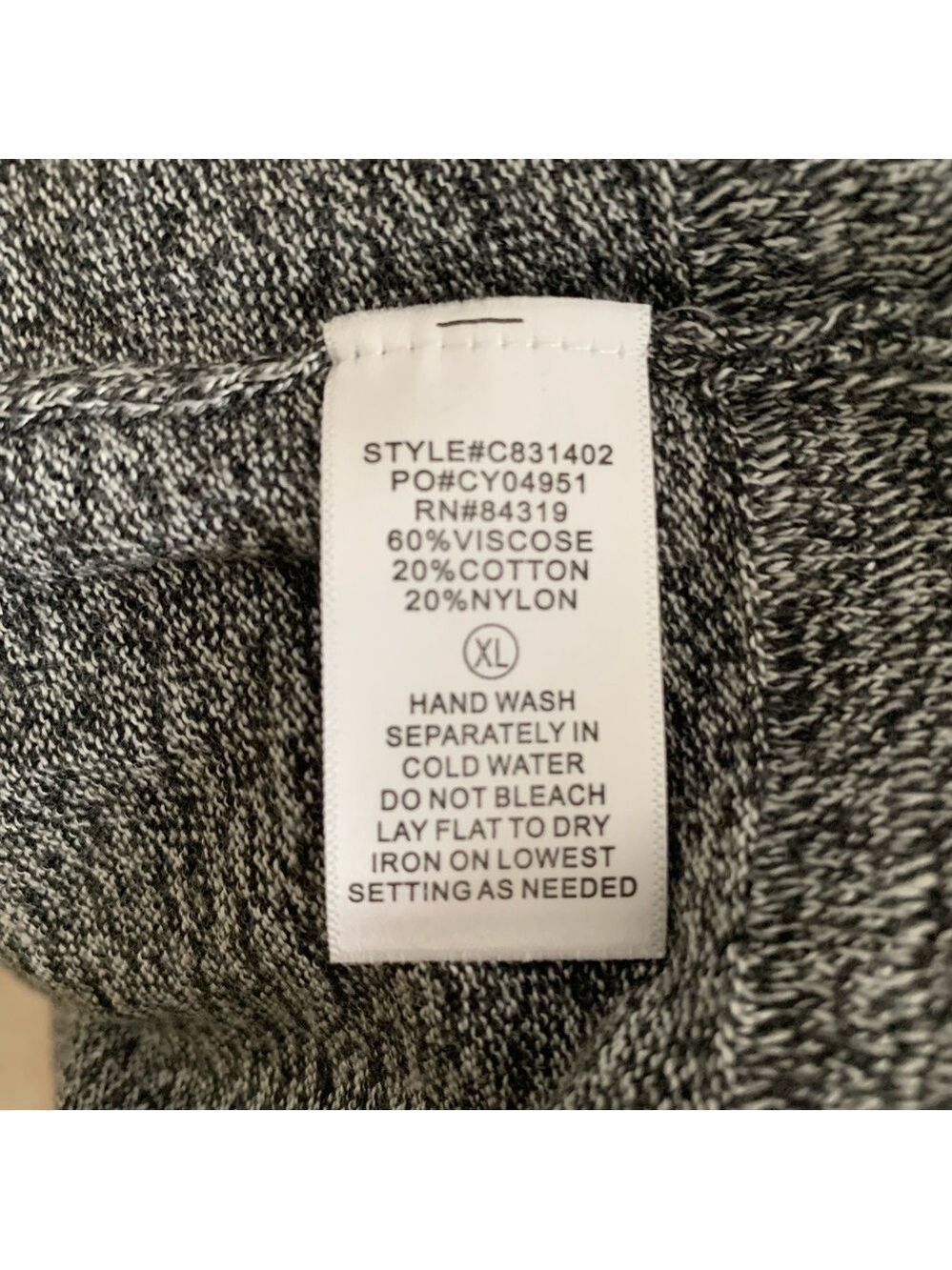 CYRUS Gray Heathered Long Sleeve Knit Tunic - Picture 13 of 13